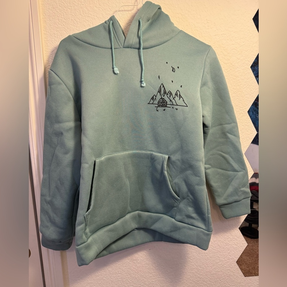 Green Sweatshirt